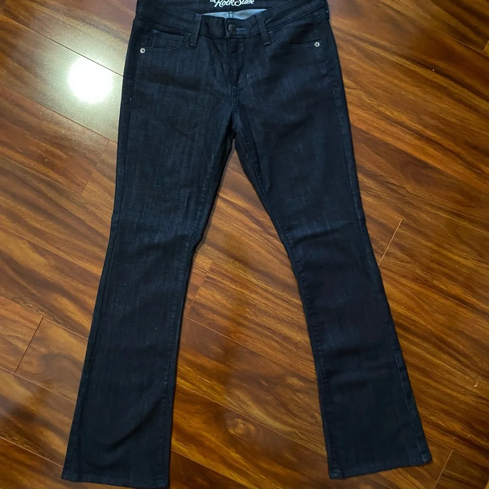 Old Navy Dark Indigo Women’s Jeans - Classic Bootcut Petite - Picture 2 of 8